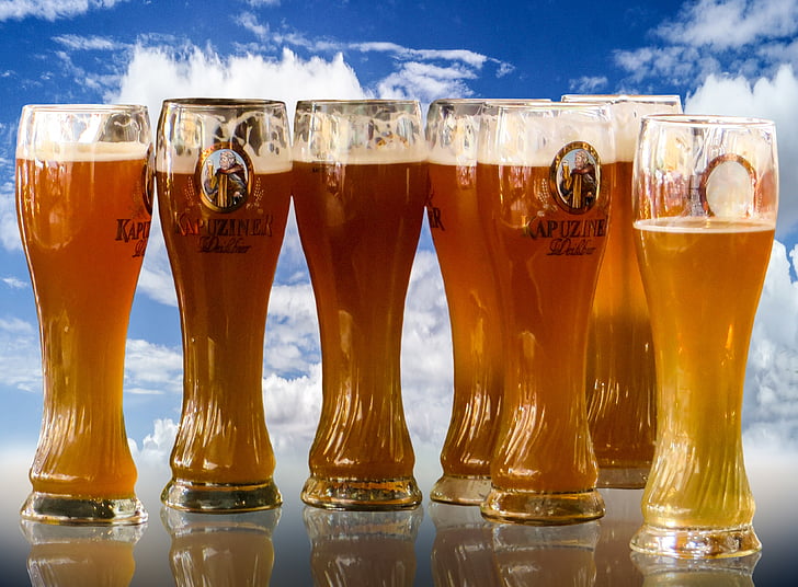 beer-oktoberfest-beer-glass-beer-garden-preview.jpg